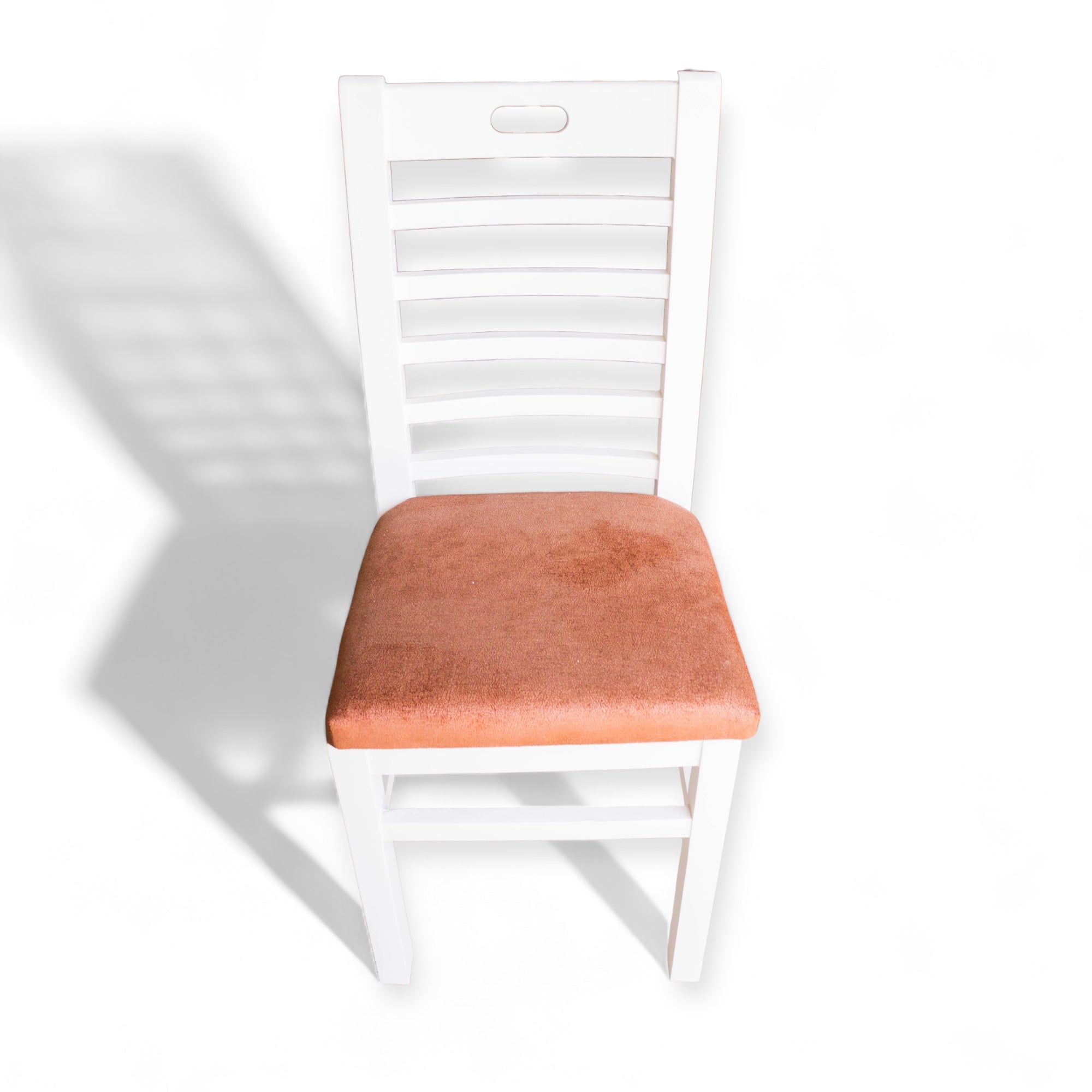 ترابيزة سفرة وستة كراسي بني في ابيض - سفرة مصنعة من الخشب الزان الطبيعي والقشرة الطبيعي مكونة من ترابيزة و ستة كراسي لون بني في ابيض المقاسات: W 160 CM * B 80 CM * H 80 CM