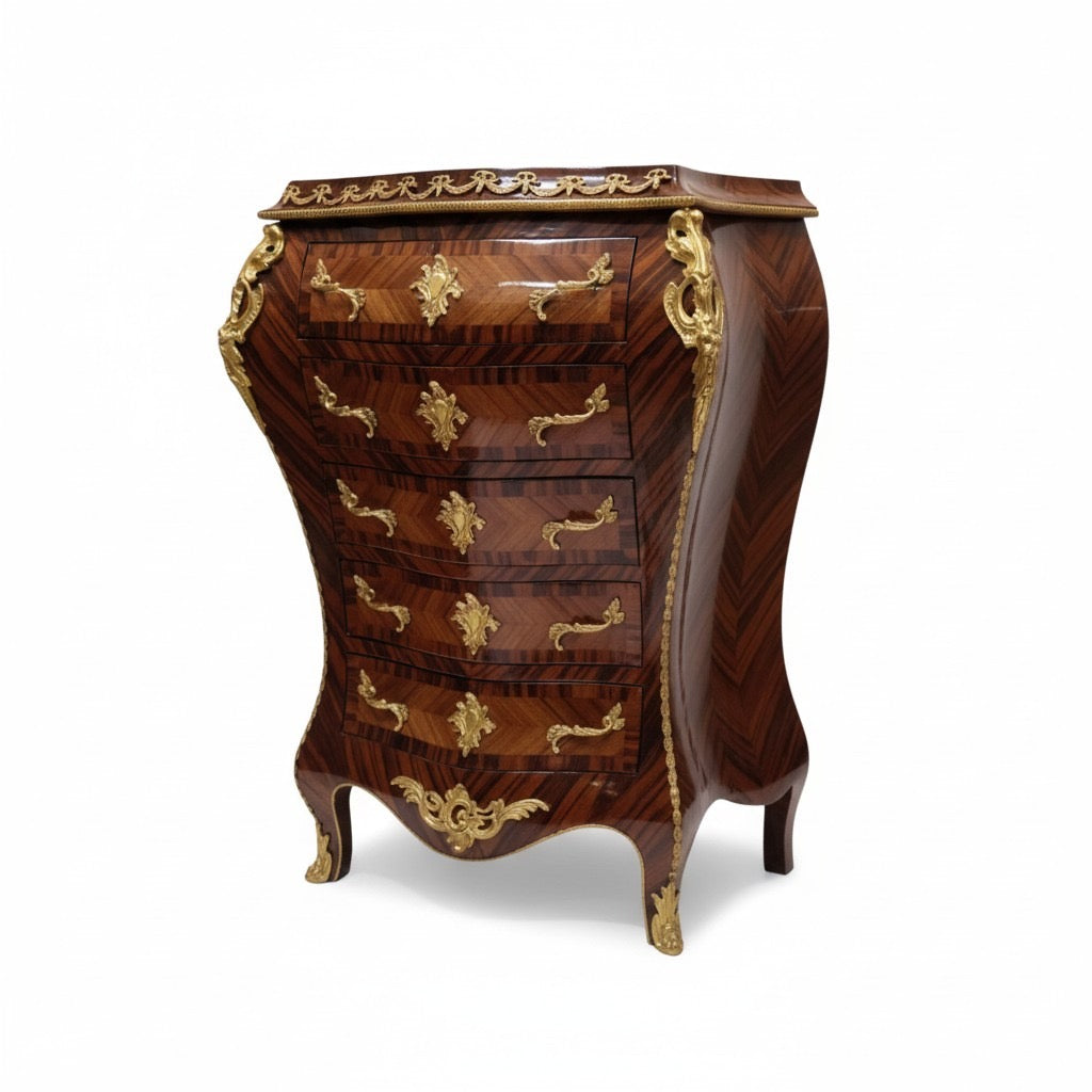 بايوه كلاسيكي فاخر بخمسة أدراج وزخارف نحاسية