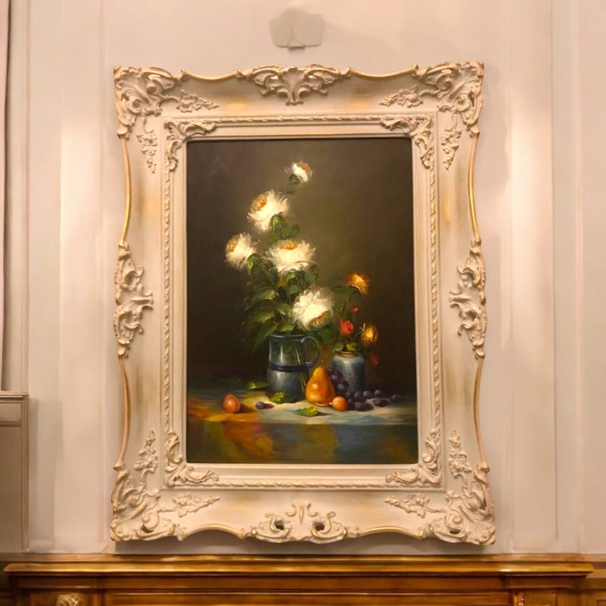 برواز خشب في جي ار بي مع لوحة زيت رسم يدوي - برواز أنتيك لون مميز واللوحة رسم زيت يدوي والاطار من الخشب الطبيعي والاويمة جي ار بي المقاسات: W 75 CM * H 95 CM
