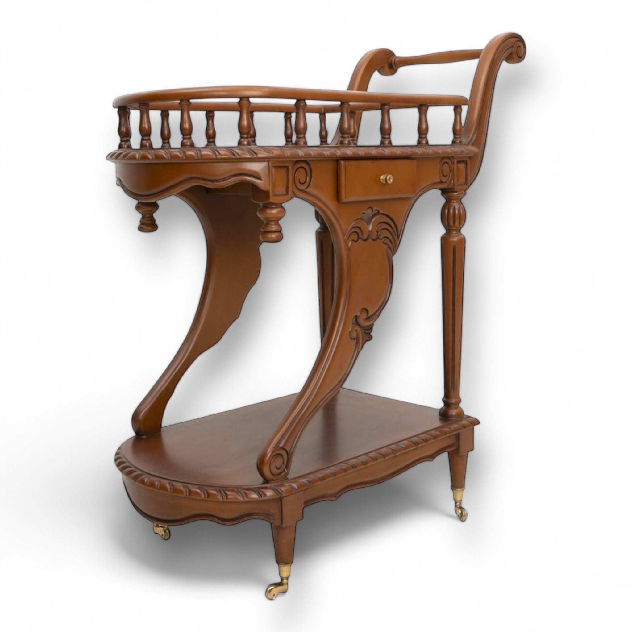 تروللي شاي كلاسيك بني – تصميم فاخر بدورين ودرج تخزين - قطعة أنيقة تجمع بين العملية والفخامة. تروللي شاي بتصميم كلاسيك مميز من خشب الزان الطبيعي مع قشرة فاخرة، بلون بني دافئ وتفاصيل منحوتة تضيف لمسة من الرقي. مزود بدرج عملي لتخزين الأدوات الصغيرة، مع دورين لعرض وتقديم المشروبات، وعجل ذهبي في الأرجل لسهولة الحركة. مثالي للمجالس الكلاسيكية أو ركن الضيافة، ويضيف لمسة تراثية أنيقة لأي مساحة. الخامةخشب زان طبيعي – قشرة طبيعية – عجل معدني ذهبي – دهان استر بني المقاساتالعرض 95 سم × العمق 45 سم × الارتفاع 85 سم