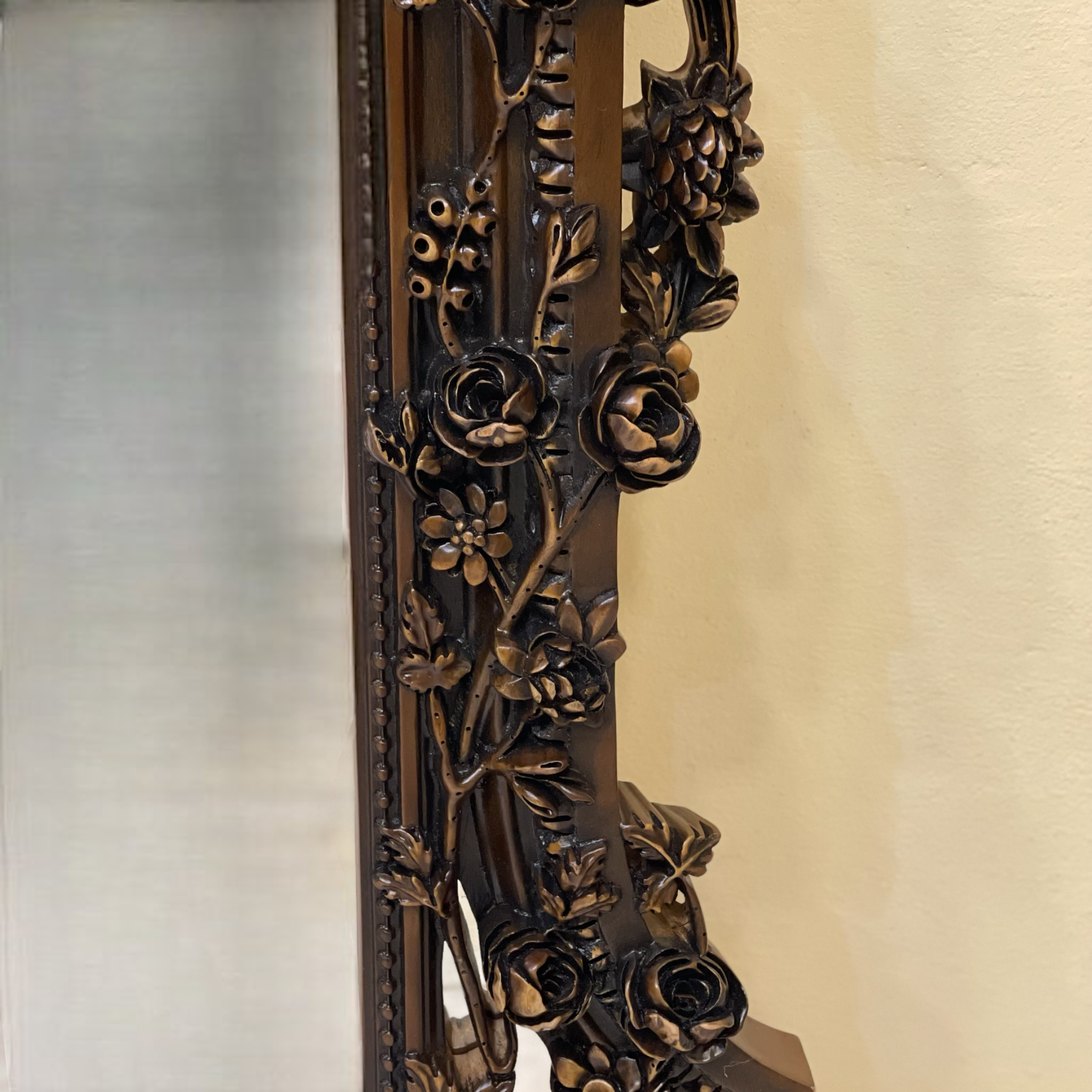 برواز مدخل - برواز انتيك من الخشب الزان حفر هاند ميد دهان استر و مرايا جريش المقاسات: W 140 CM * H 245 CM