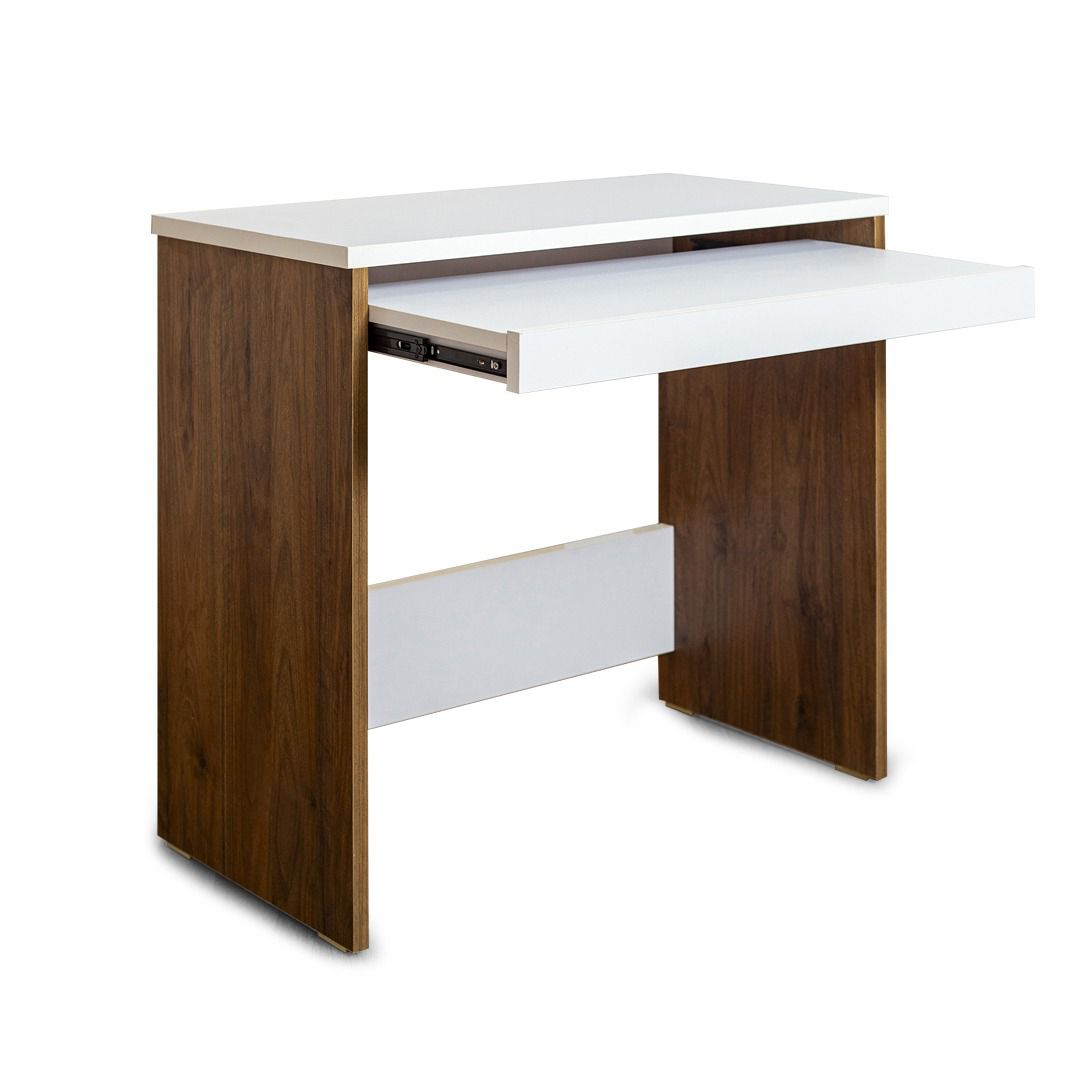 مكتب كمبيوتر برف سحاب – تصميم عملي للخدمة اليومية