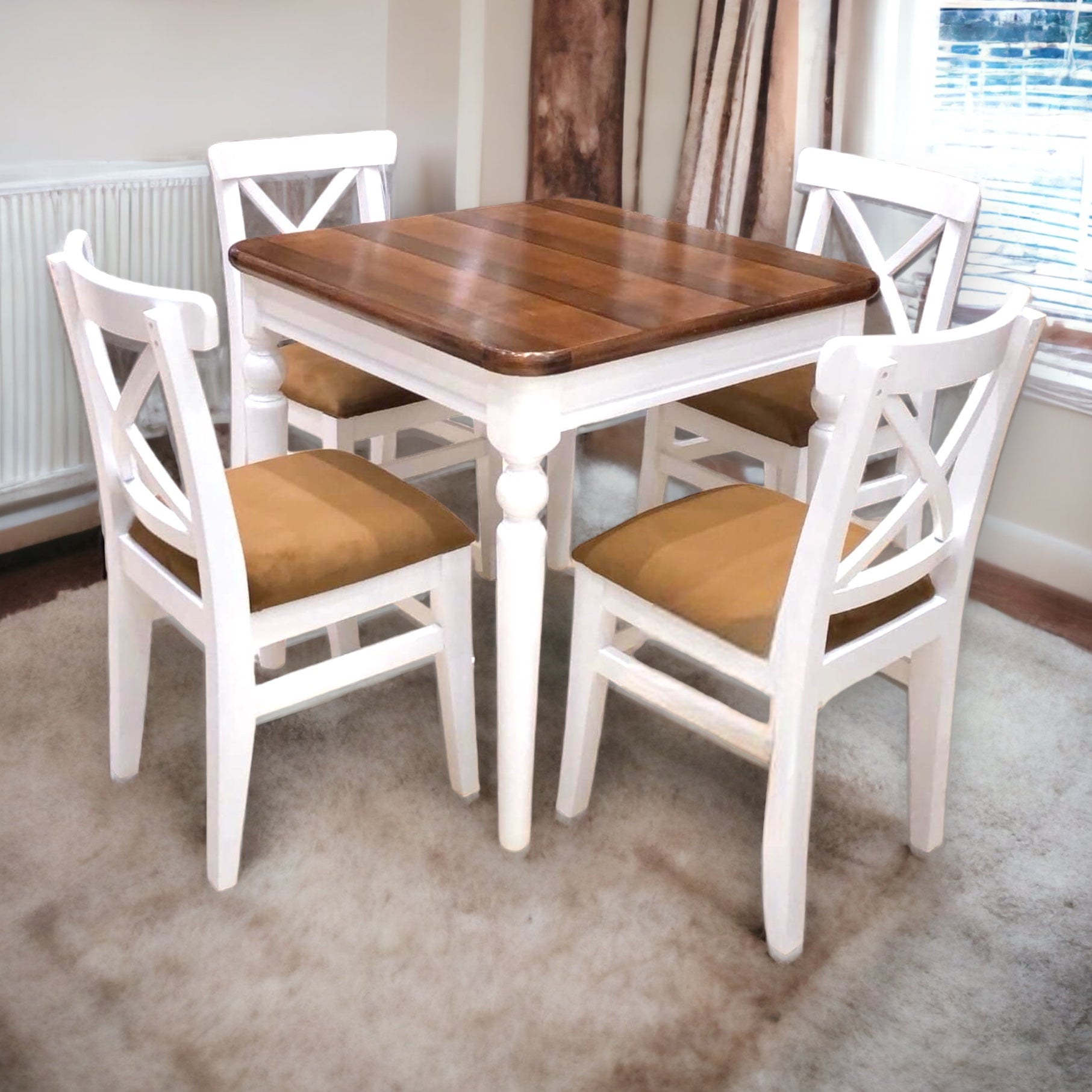 ترابيزة سفرة وكراسي - ترابيزة سفرة من الخشب الطبيعي و اربعة كراسي من خشب الزان المقاسات: W 80 CM * B 80 CM * H 80 CM