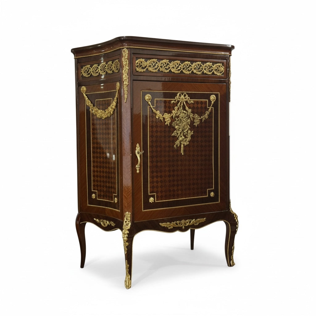 بايوه كلاسيك فاخر بتطعيمات نحاس مشغول