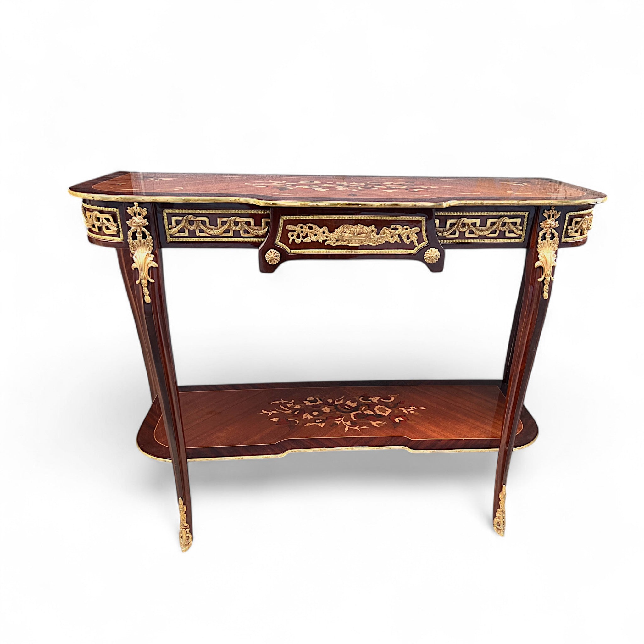 كونسول كلاسيك بفن الماركتري