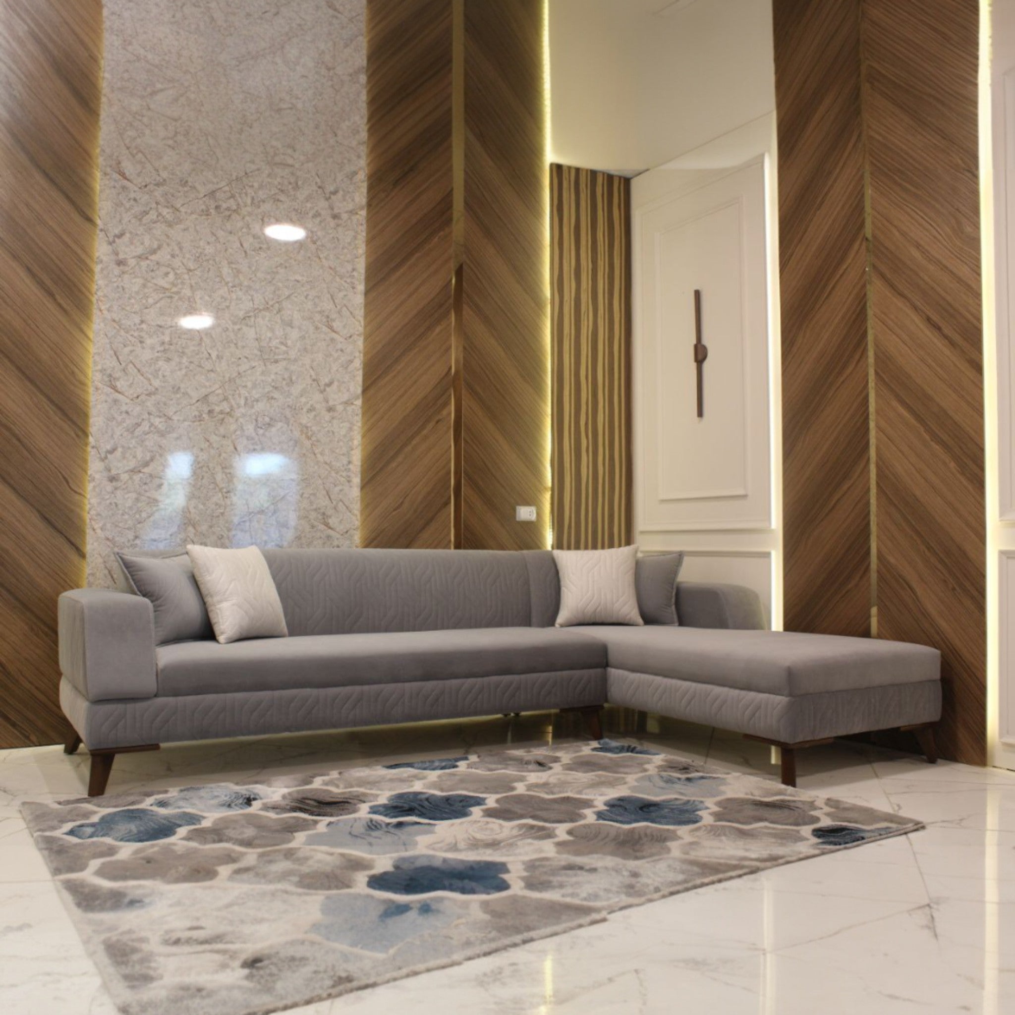Decorative corner