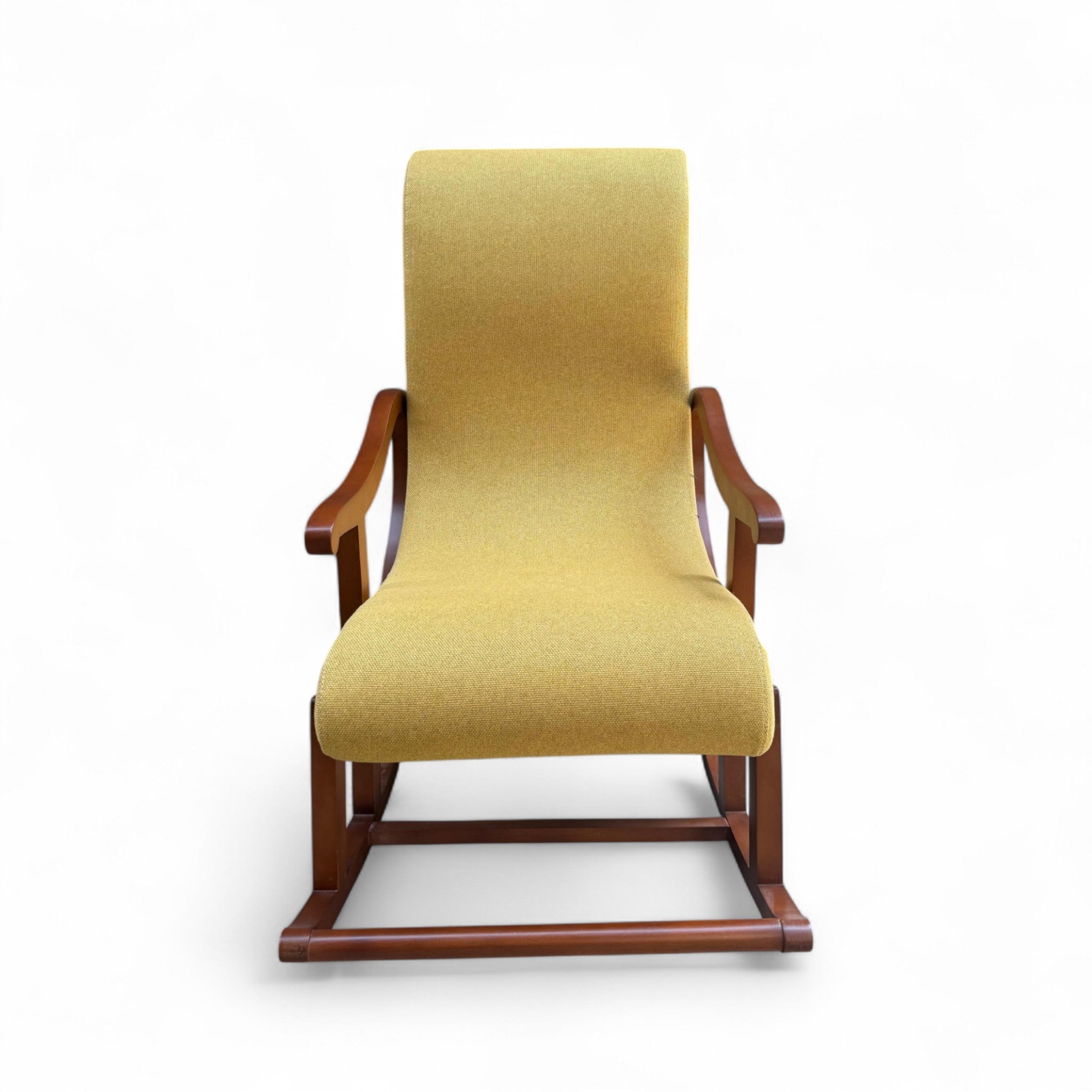 كرسي هزاز مودرن بتنجيد مريح وهيكل خشب زان