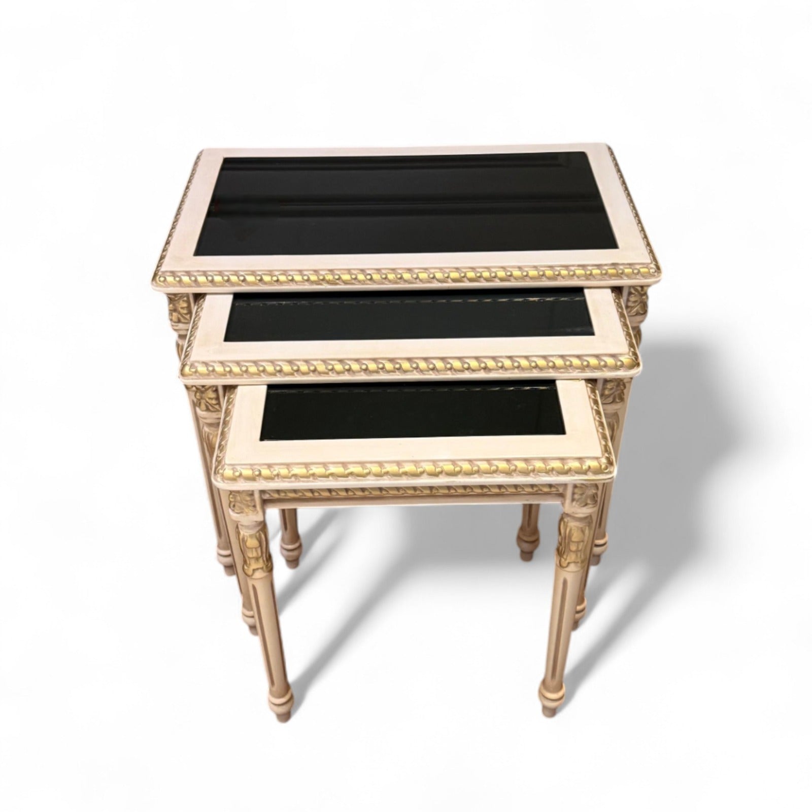 Classic table set with glass top