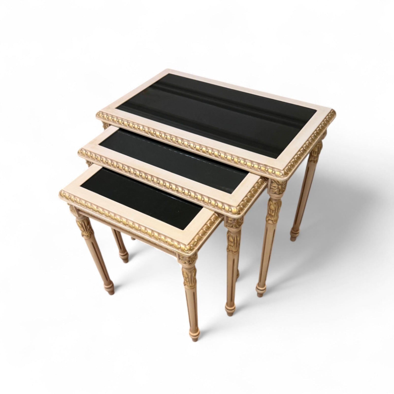 Classic table set with glass top