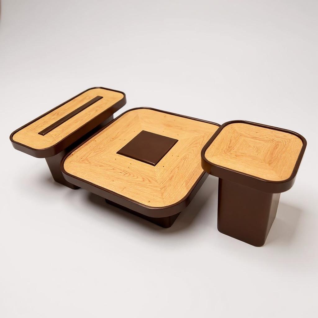 طقم ترابيزات مودرن ٣ قطع بتصميم خشابي وإطار أبيض