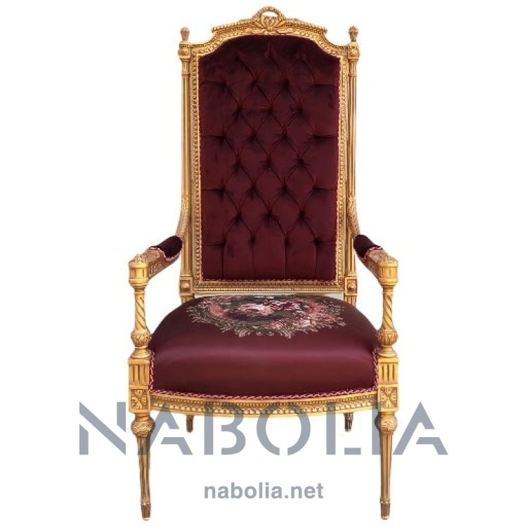 اتنين فوتيه كلاسيك انجليزي - اتنين فوتيه كلاسيك انجليزي من قطعتين ، ظهر عالي من خشب الزان دهب قديم مع تنجيد كابتونيه بالقطيفة السادة وقطعة من الجوبلان المقاسات: W 60*60 CM * L 145 CM
