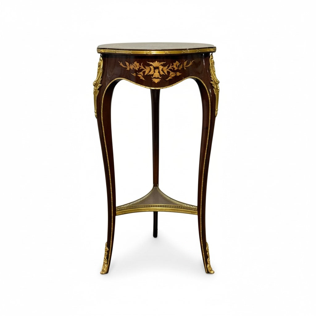 ترابيزة جانبية كلاسيكية بتطعيم نحاس