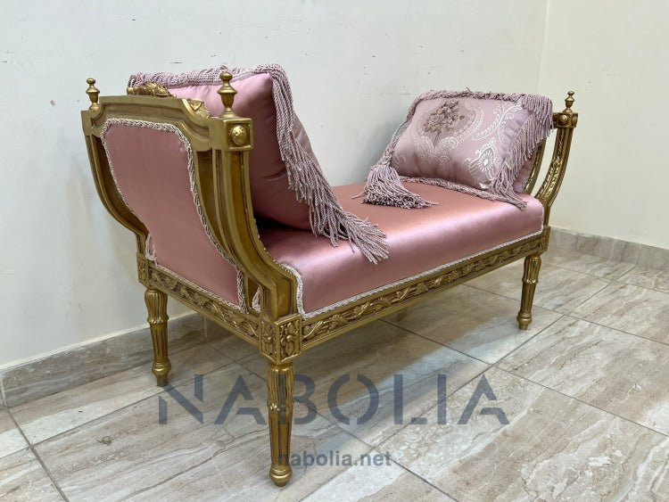 بانكت دهبي قماش قطيفة - بانكيت بدون ظهر دهب انجليزي في دهب تركي قماش قطيفة مصنع من الخشب الزان الاحمر المقاسات: W 125 CM * B 55 CM * H 75 CM