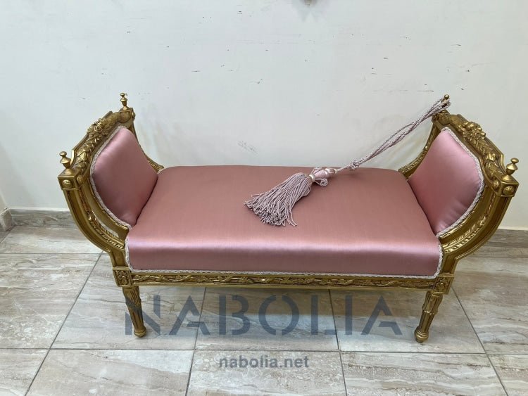 بانكت دهبي قماش قطيفة - بانكيت بدون ظهر دهب انجليزي في دهب تركي قماش قطيفة مصنع من الخشب الزان الاحمر المقاسات: W 125 CM * B 55 CM * H 75 CM