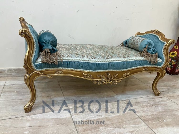 بانكت دهبي - بانكيت دهبي بليسيه في الجناب و الارضية مشجر مصنع من الخشب الزان الاحمر المقاسات: W 135 CM * L 55 CM