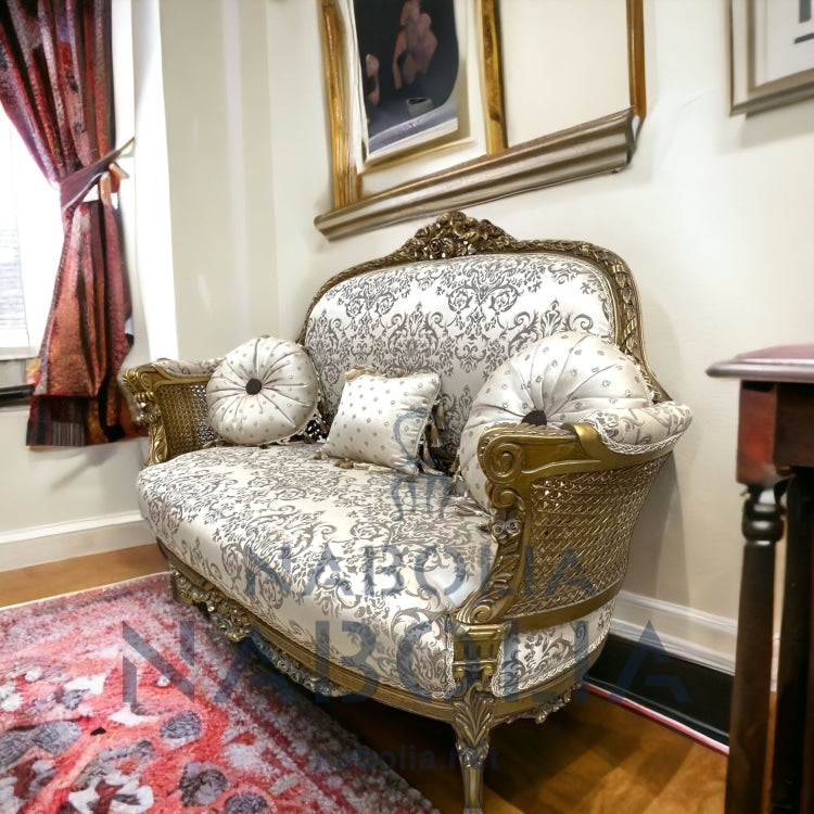 كنبة انتيك كانيه - كنبه انتيك كانيه مصنوعه من الخشب الزان الروماني والكانيه الطبيعيالدهان دهب قديم متربالقماش حرير مشجر140*65