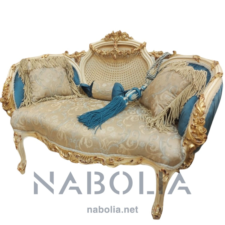 كنبة ظهر كانيه - كنبه انتيك ظهر كانيه كنبه انتيك مصنعه من الخشب الزان الروماني والكانيه الطبيعي لون لاكيه في دهب قديم قماش جوبلان مشجر في قطيفه ساده المقاسات: W 70 CM * L 140 CM