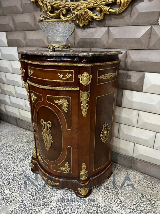 -As.10 Furniture