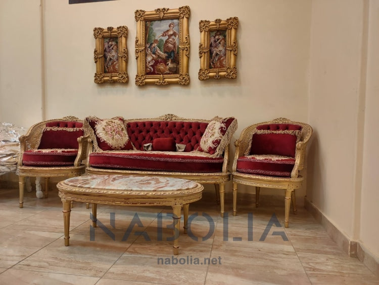 ميني صالون اوفال - ميني صالون اوفال مكون من كنبة واتنين فوتيه وترابيزة مصنع من خشب الزان الاحمر و الدهان دهب مترب ومحبر و القماش قطيفة سادة في جوبلان