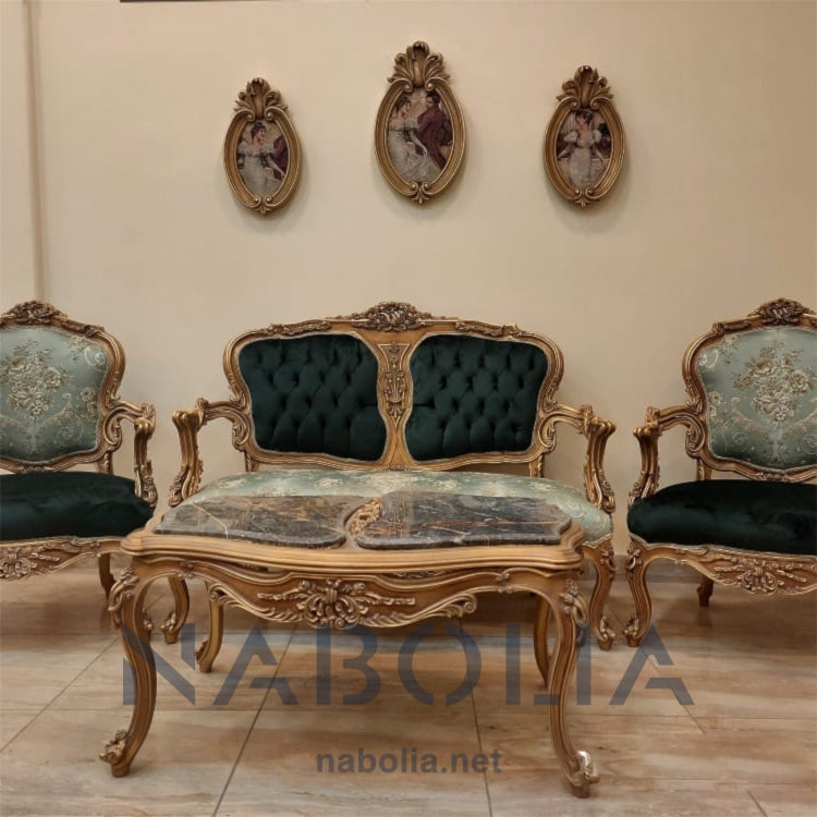 ميني صالون روز جرين - ميني صالون روز جرين مكون من كنبة واتنين فوتيه وترابيزة مصنع من خشب الزان الاحمر و الدهان دهب متأكسد و القماش قطيفة سادة في شانليا