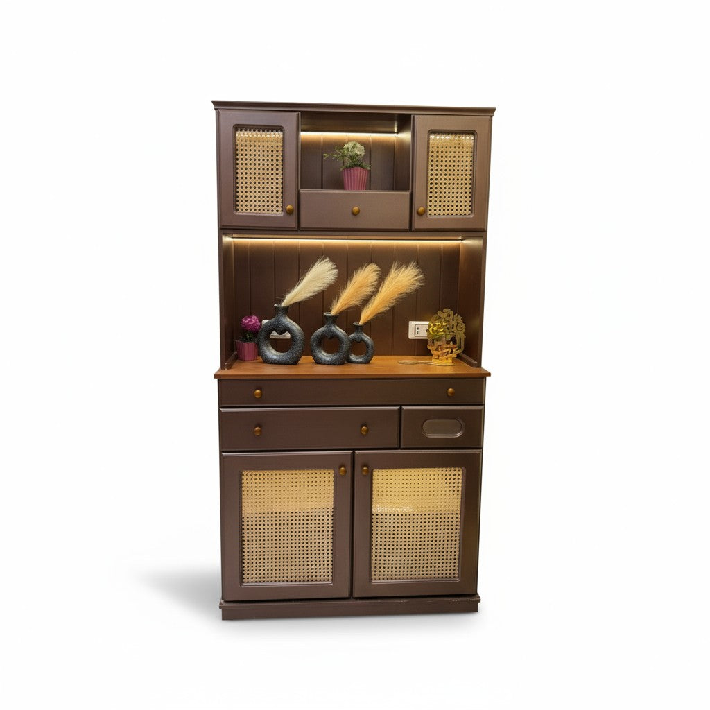 كوفي كورنر بشكل مميز وضلف كانيه