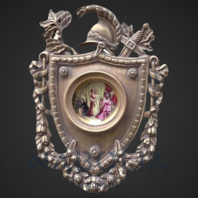 تابلوه خوذة - تابلوه خوذة أنتيك من الخشب الطبيعي والحفر اليدوي دهب قديم مع تابلوه رسم طبيعي المقاسات: W 60 CM * L 45 CM