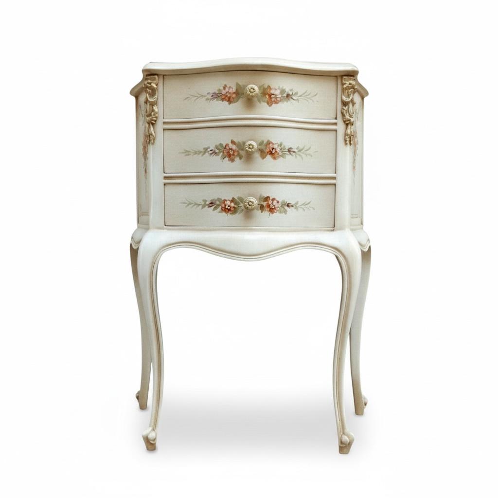 كومود كلاسيك برسومات يدوية ولمسة أنتيك راقية