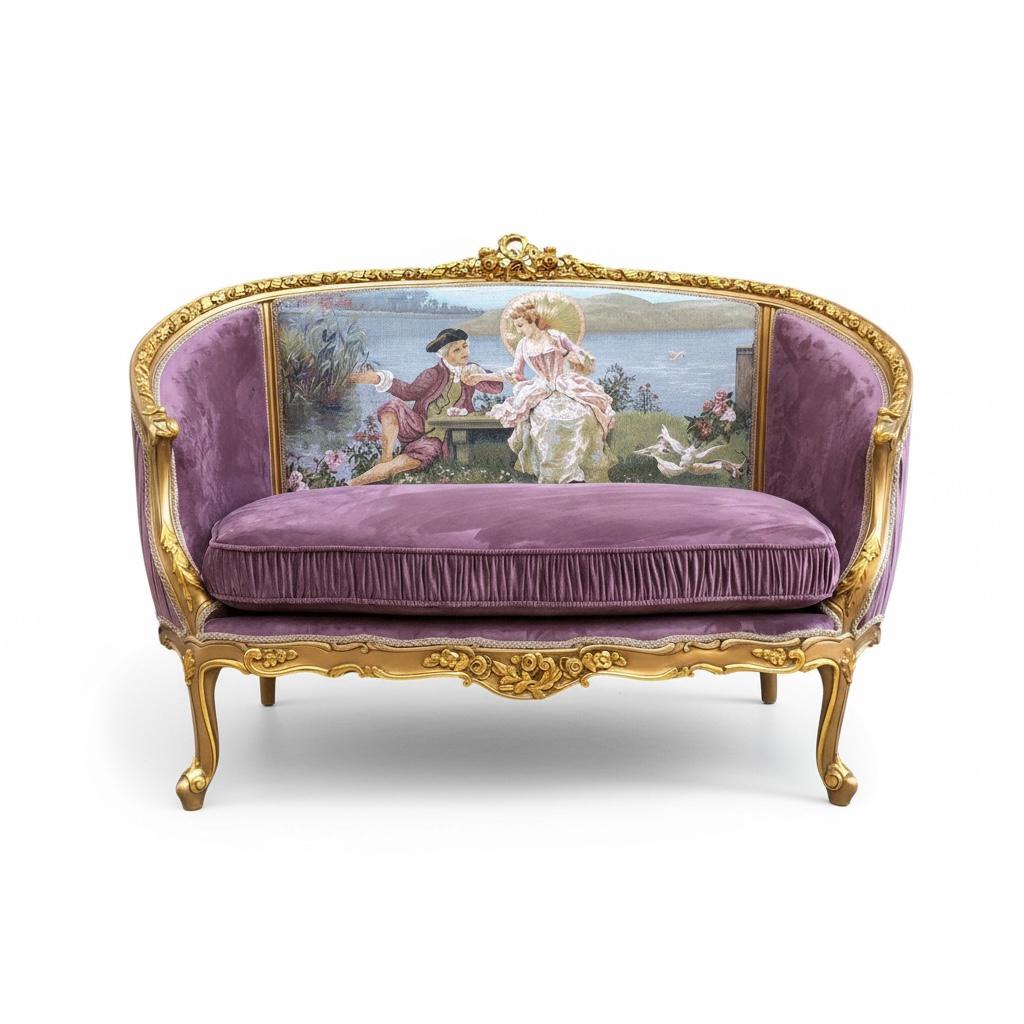 كنبة أنتيك فخمة من الخشب الزان بتنجيد قطيفة ولوحة جوبلان