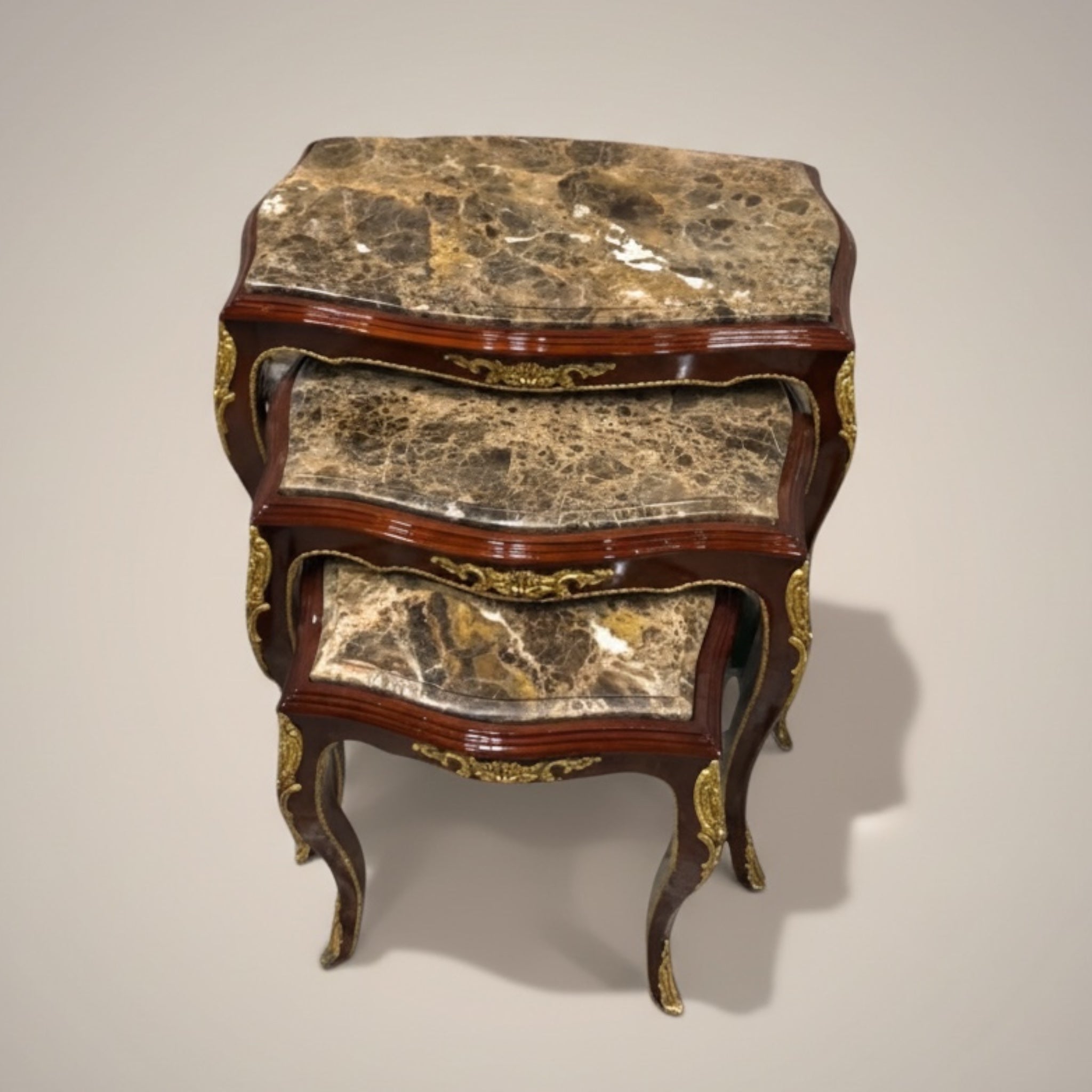 طقم ثلاثي مطعم بالنحاس - Nabolia