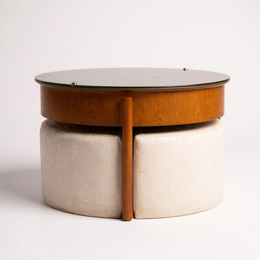 ترابيزة دائرية برافعة مع ٣ بف تنجيد – خشب زان أحمر