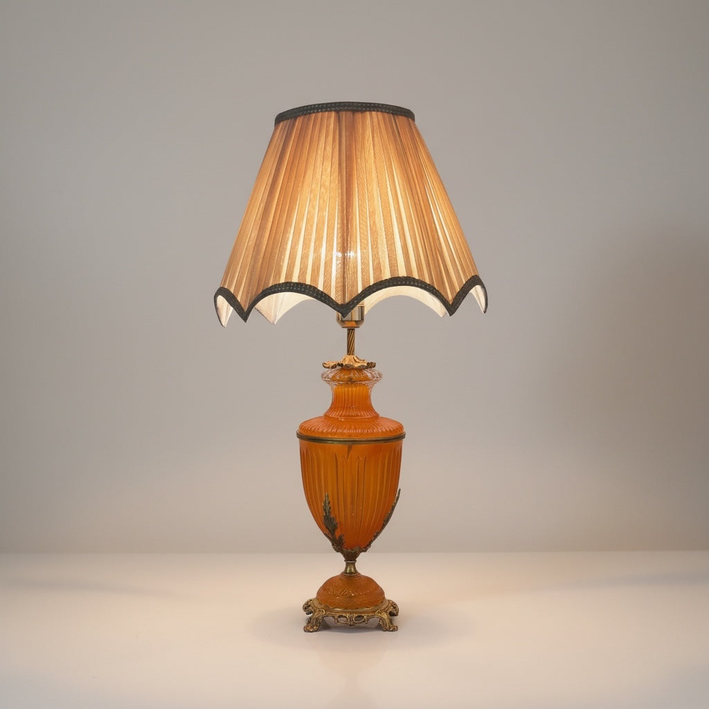 أباجورة كلاسيك بتصميم أنيق - Nabolia