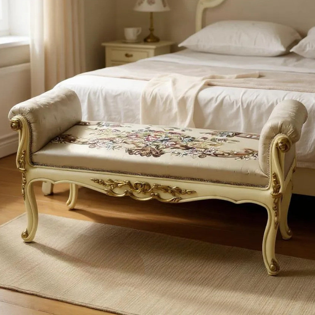 Gold banquet in lacquer