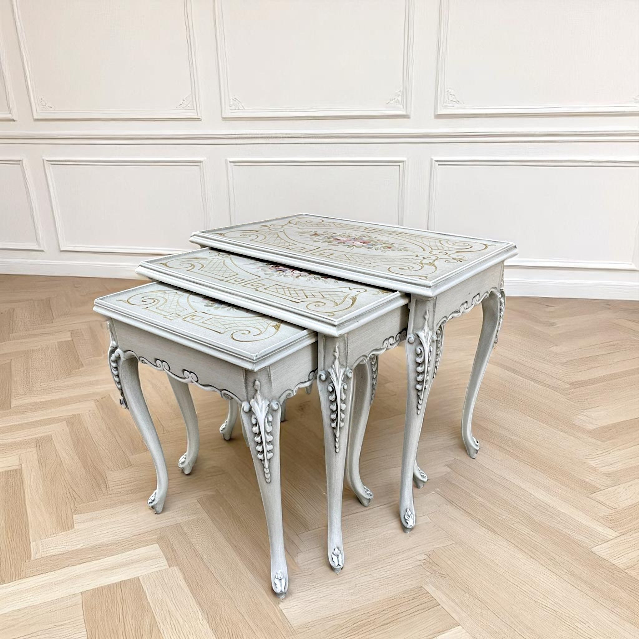 Three-piece off-white table set with hand-drawn details