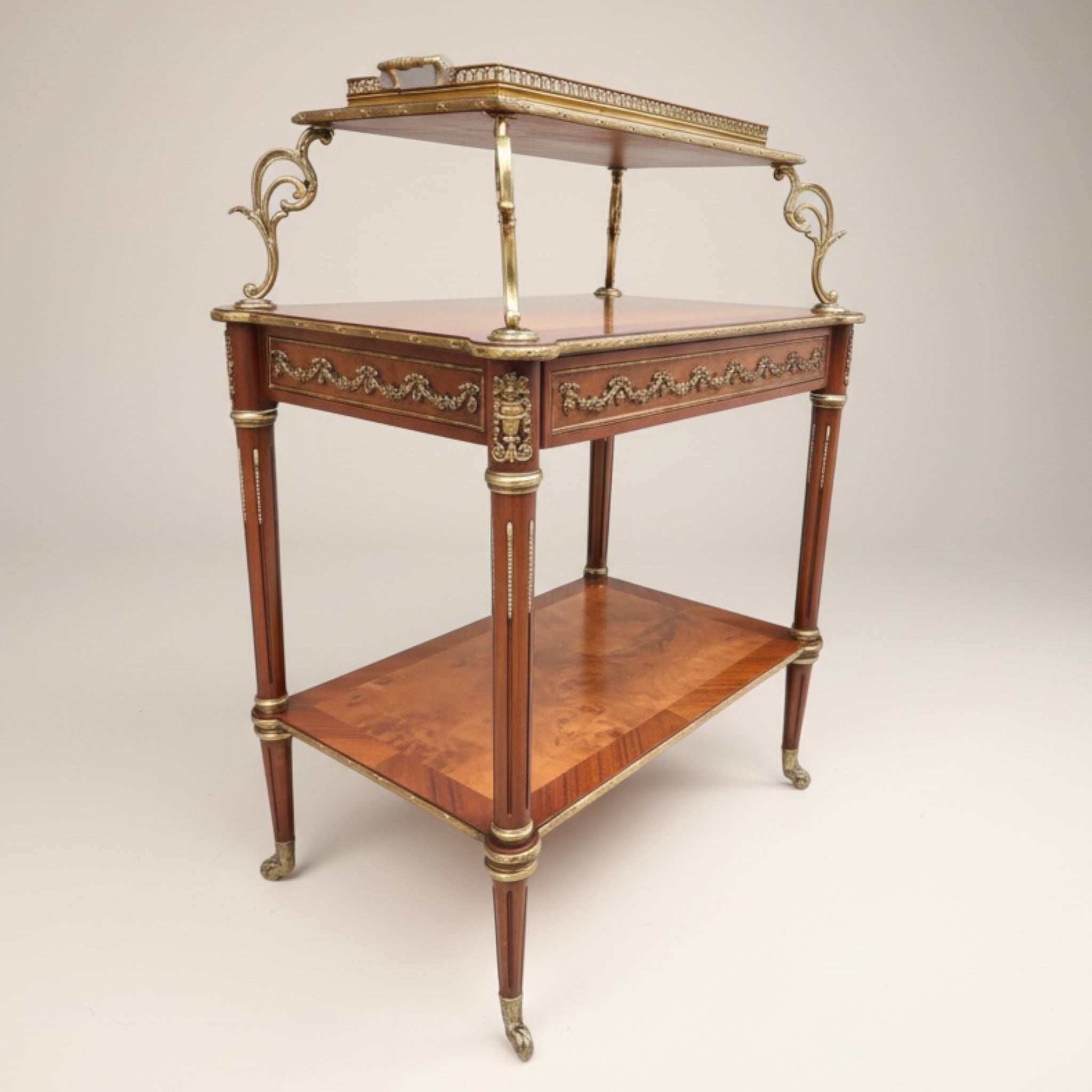 عربة ترولي تقديم شاي طراز لويس الخامس عشر - Nabolia