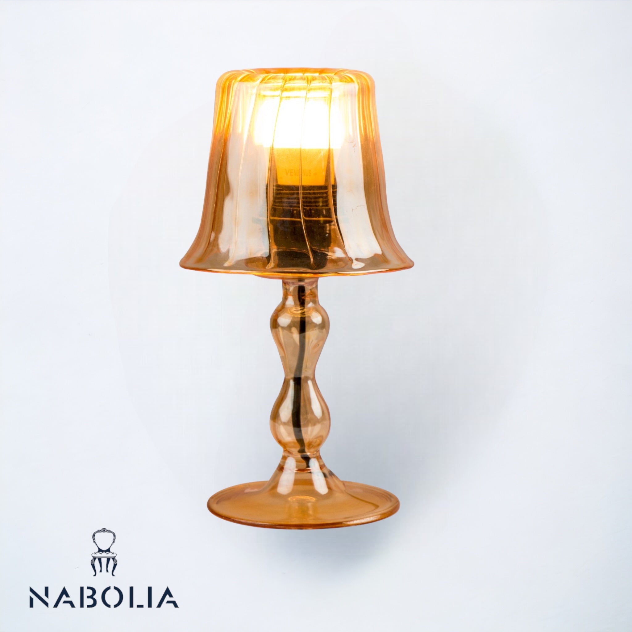 Gabriela gold table lamp - Nabolia